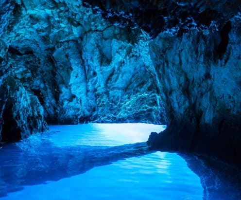 Visit Modra Špilja (Blue Cave) and Island Vis